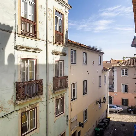 Апартаменты Whome Modern Retreat In Vibrant Bairro Alto *